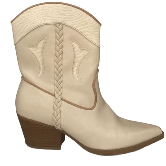 Universal Thread Ivory Shana Mid Calf Western Boot 6.5 - Picture 1 of 15